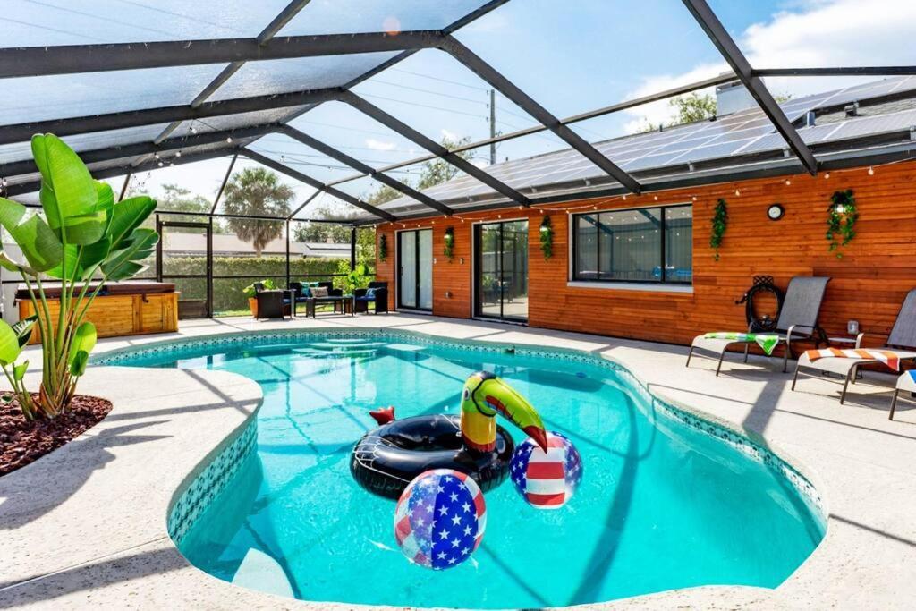 The Pelican/Pool/Hottub/Gameroom Brandon Eksteriør bilde